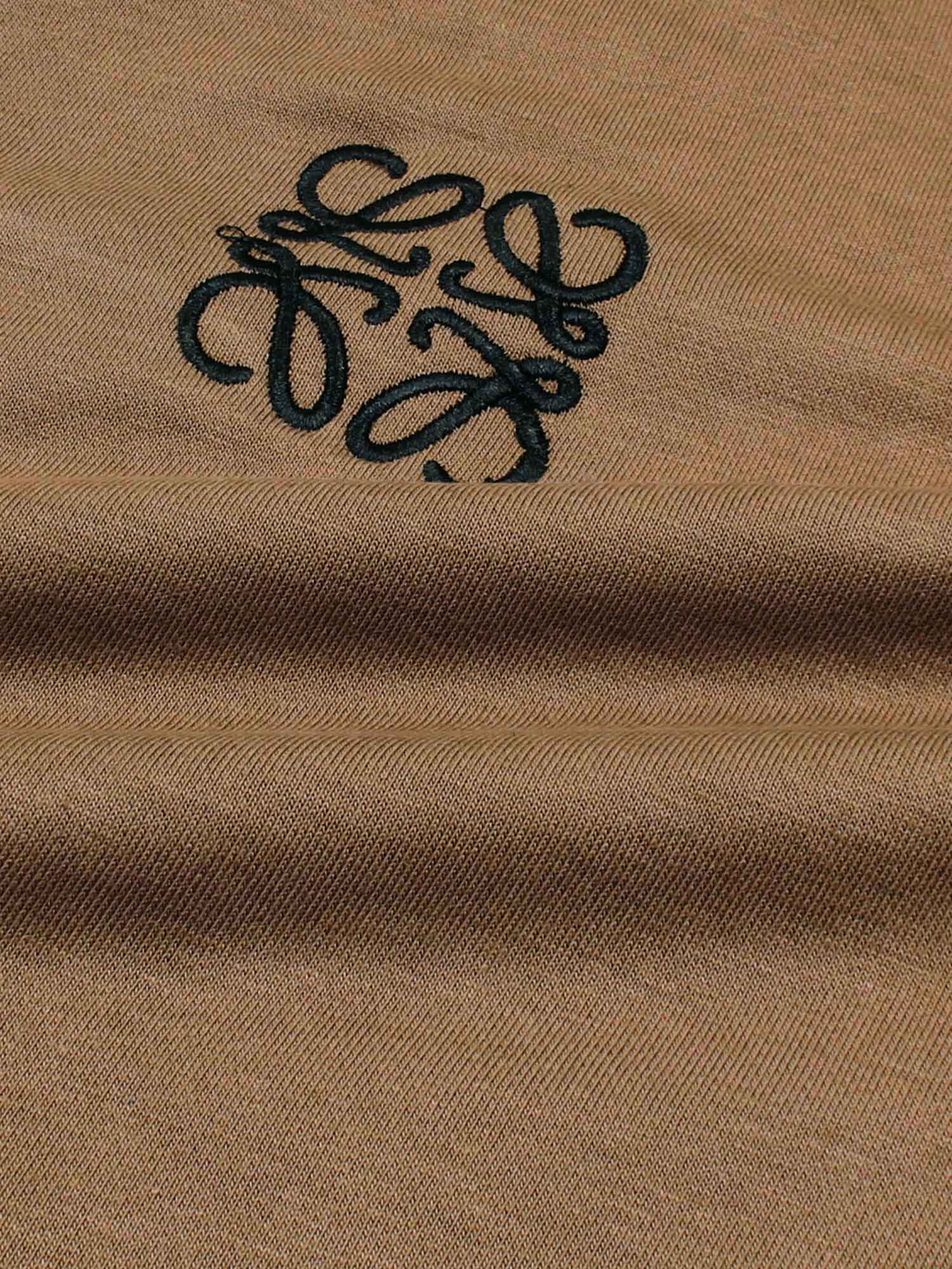 The Lw Fleece Sweatshirt (camel) unisex