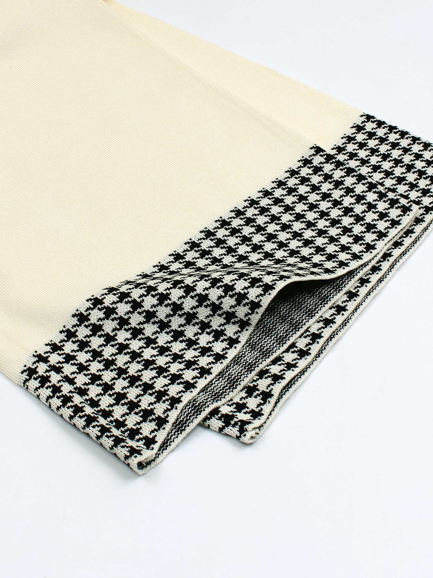 The Heritage Houndstooth 3-Piece Knit Set (Cream)