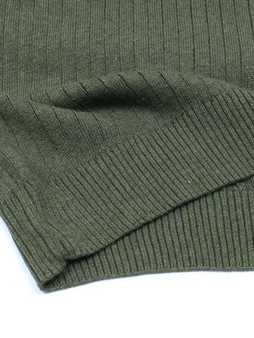 Th knit polo- olive green