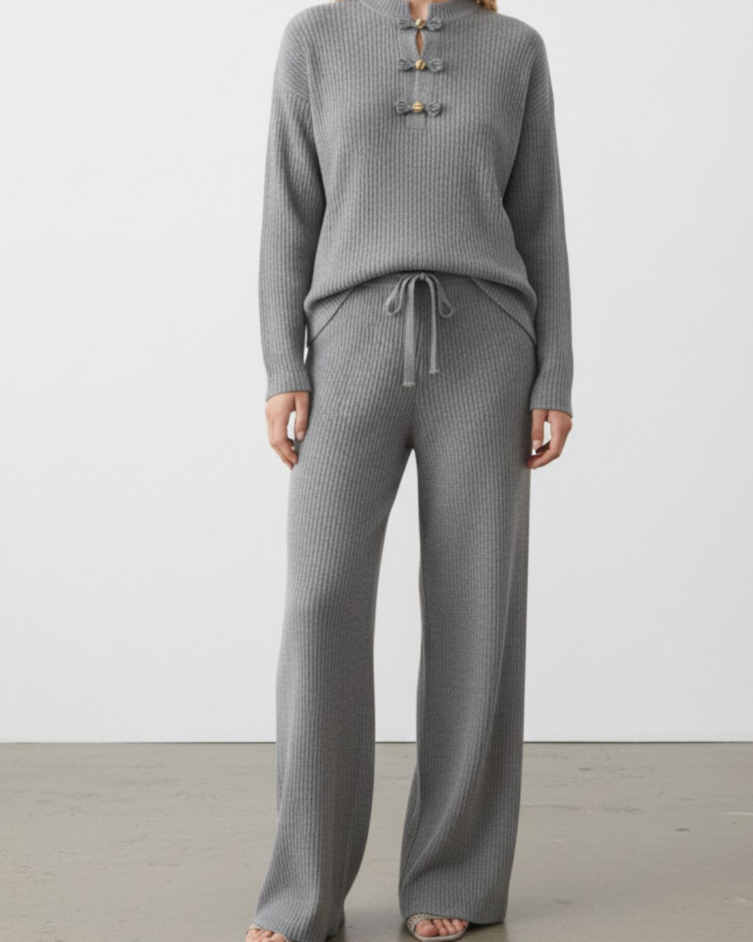 The Dynasty Frog Button Knit Set (grey)