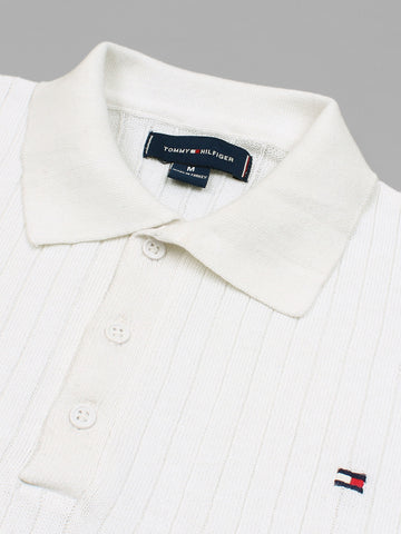 Th knit polo- white