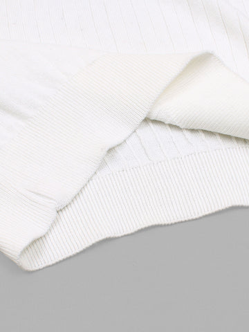 Th knit polo- white