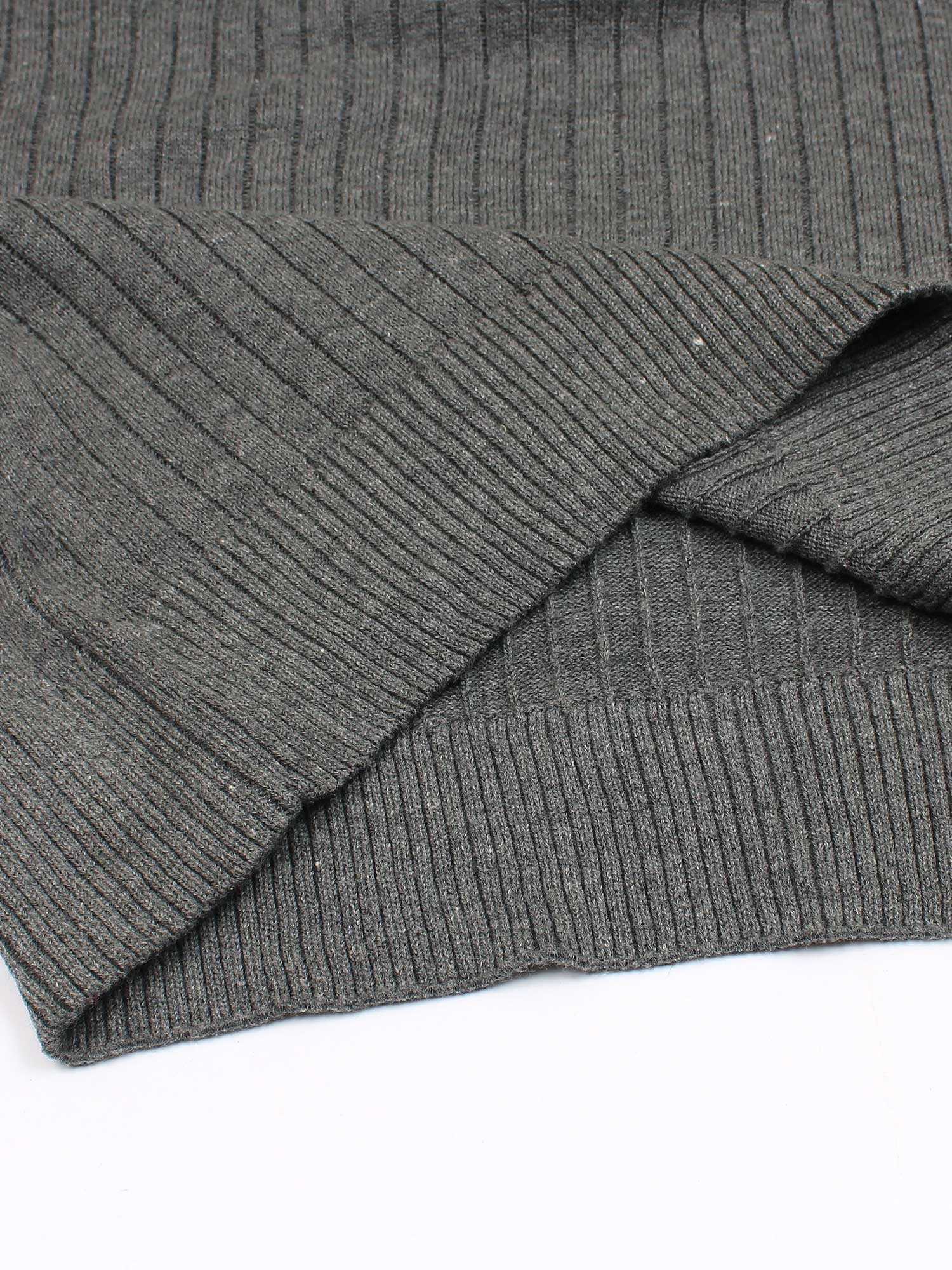 Th knit polo- dark heather grey