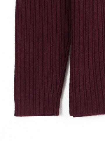 The Kensington Funnel-Neck Ribbed Set (Burgundy)