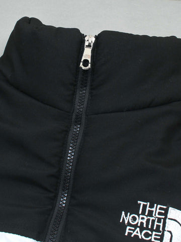Tnf PUFFER (White)
