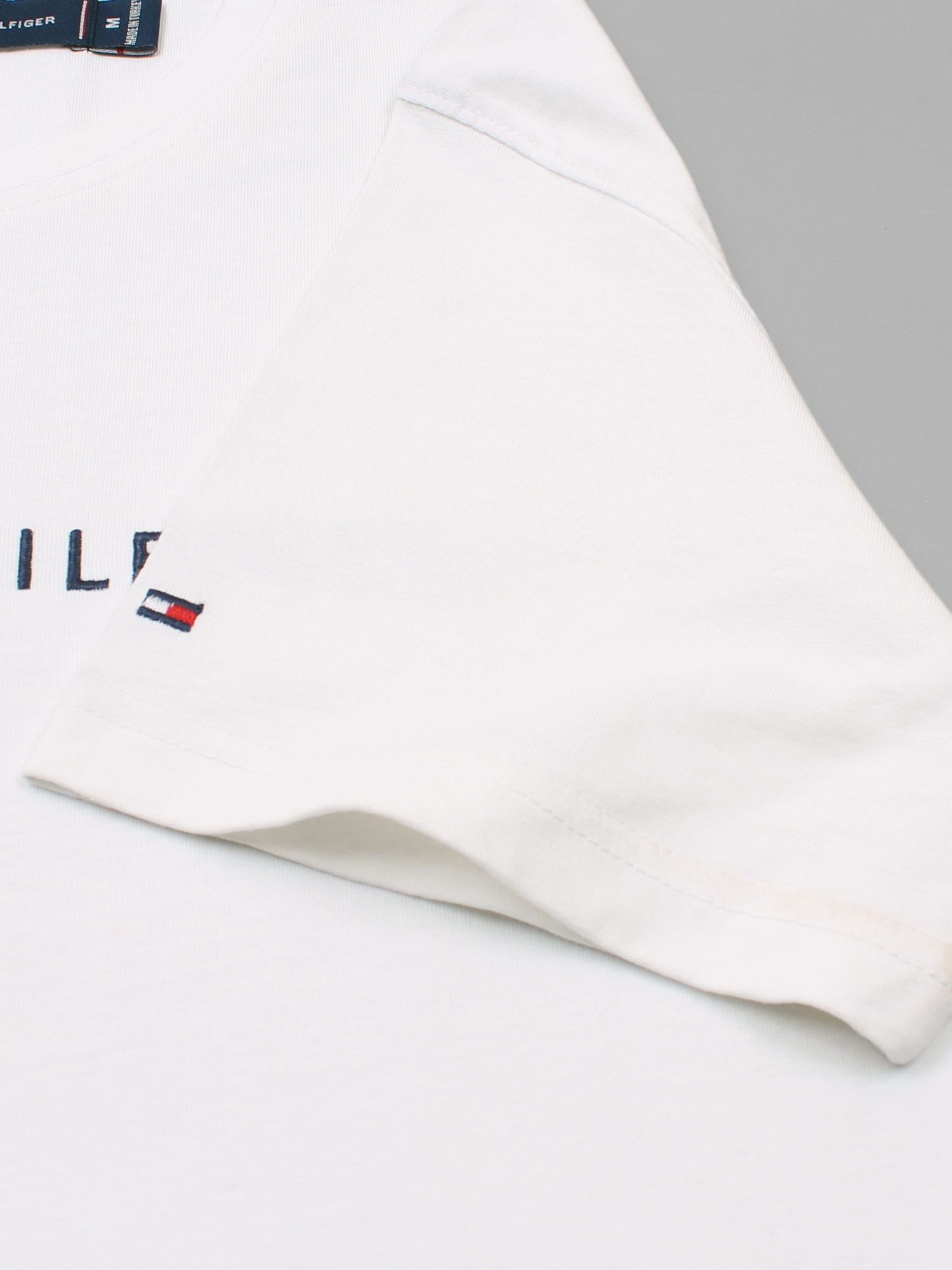 Brandahub T-shirts premium th embroidery t-shirt white