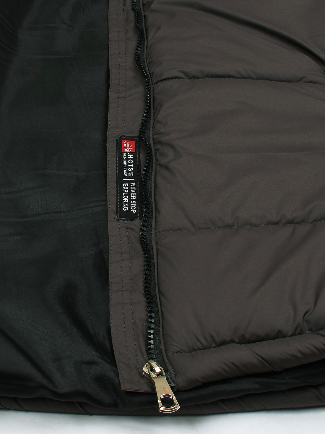 Tnf PUFFER (grey)