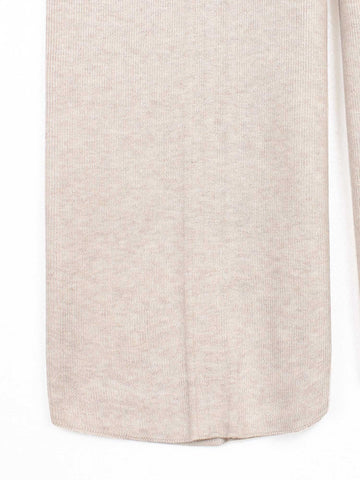 The Sweetheart Ribbed Knit Set (beige)