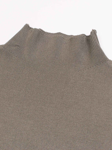The Legacy Houndstooth Poncho Set (Taupe)