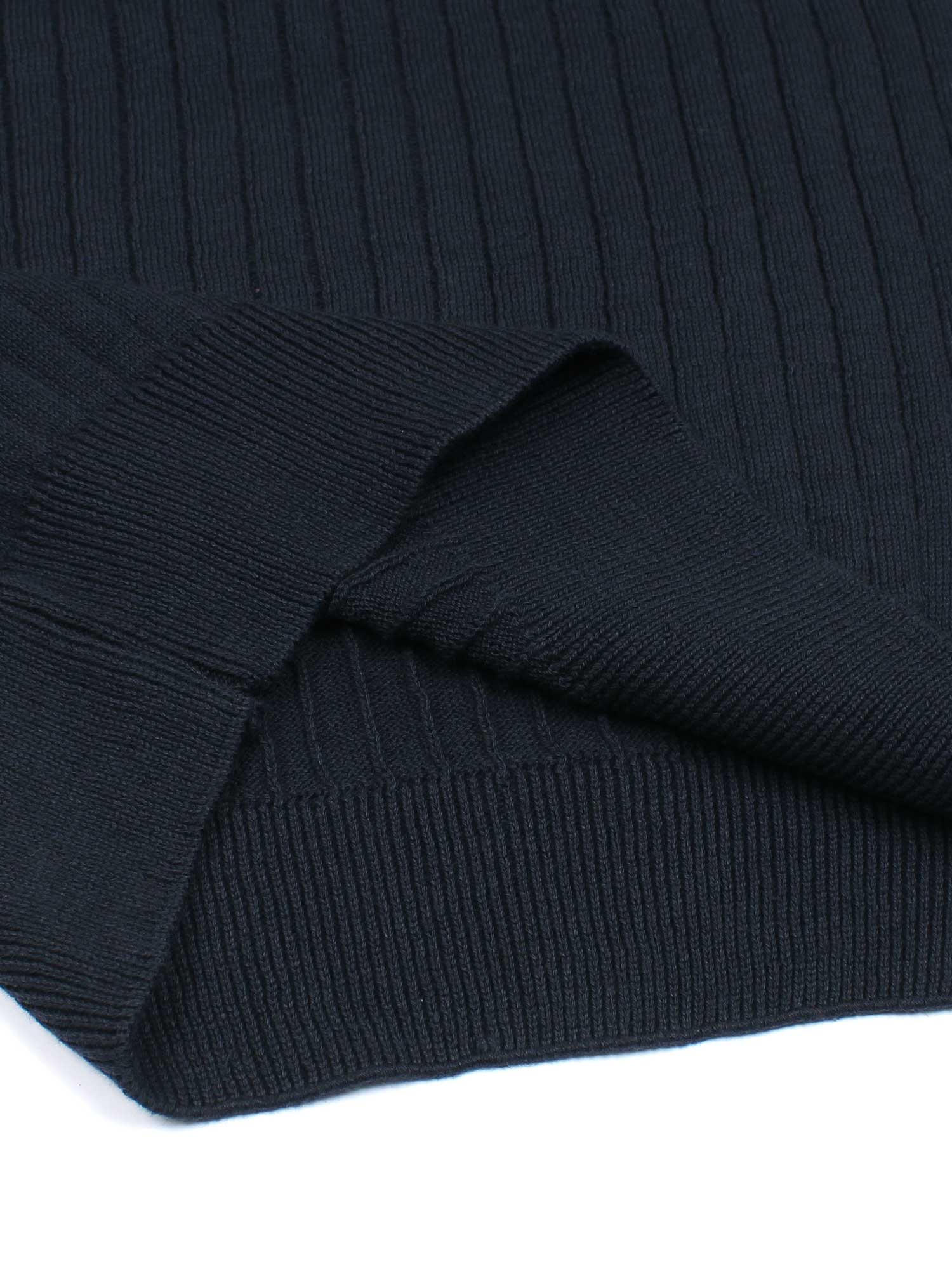 Th knit polo- black