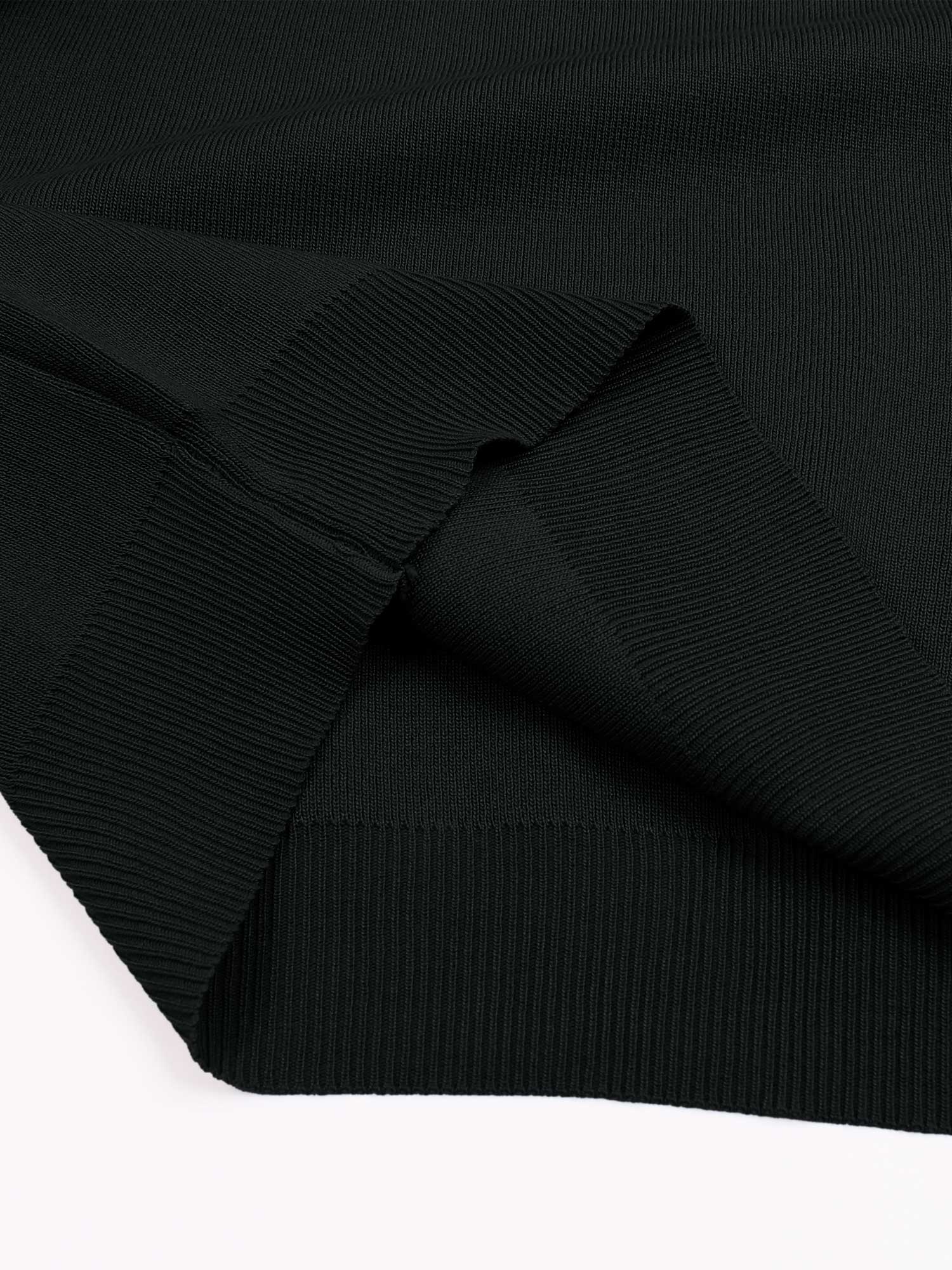 The Legacy Houndstooth Poncho Set (Black)